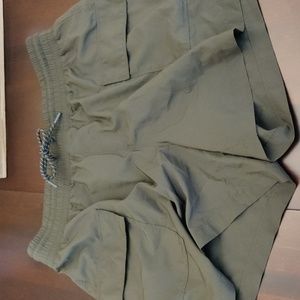 Old Navy Stretch Tech Cargo Shorts - Large